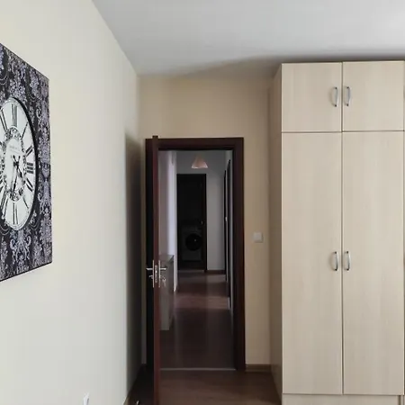 Διαμέρισμα Garden House *